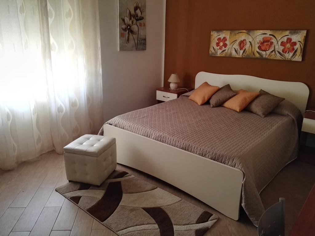 L'Oasi Del Porto Bed & Breakfast Trapani Exterior foto